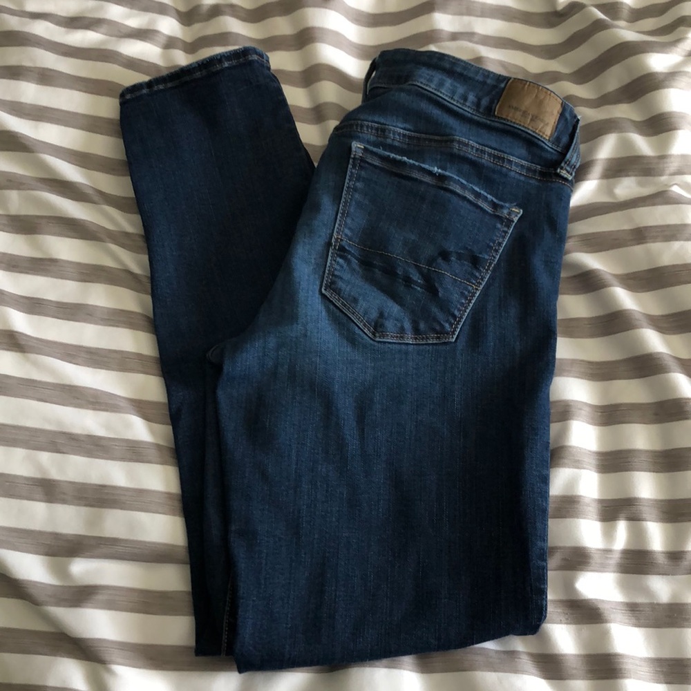 American Eagle skinny Jean size 10 dark wash